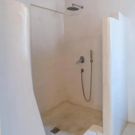 Lagadi * Messaria (Santorini)